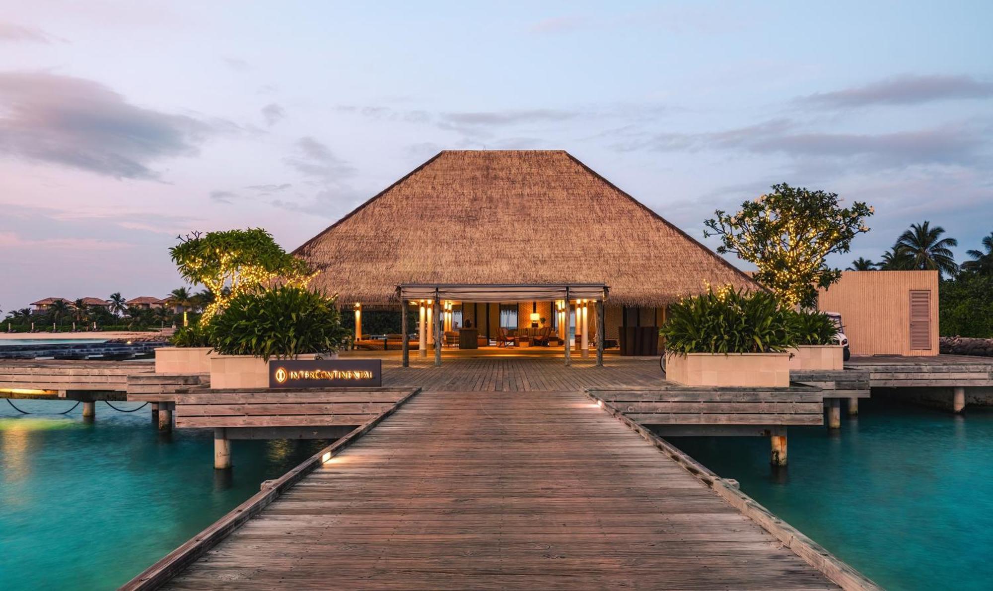 Intercontinental Maldives Maamunagau Resort With Club Benefits By Ihg Meedhoo  Buitenkant foto
